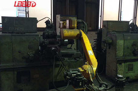 五金行業(yè)工業(yè)機器人數控車床上下料搬運案例