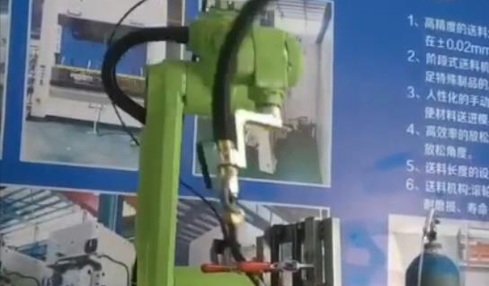 爾必地焊接機器人焊接應(yīng)用案例4